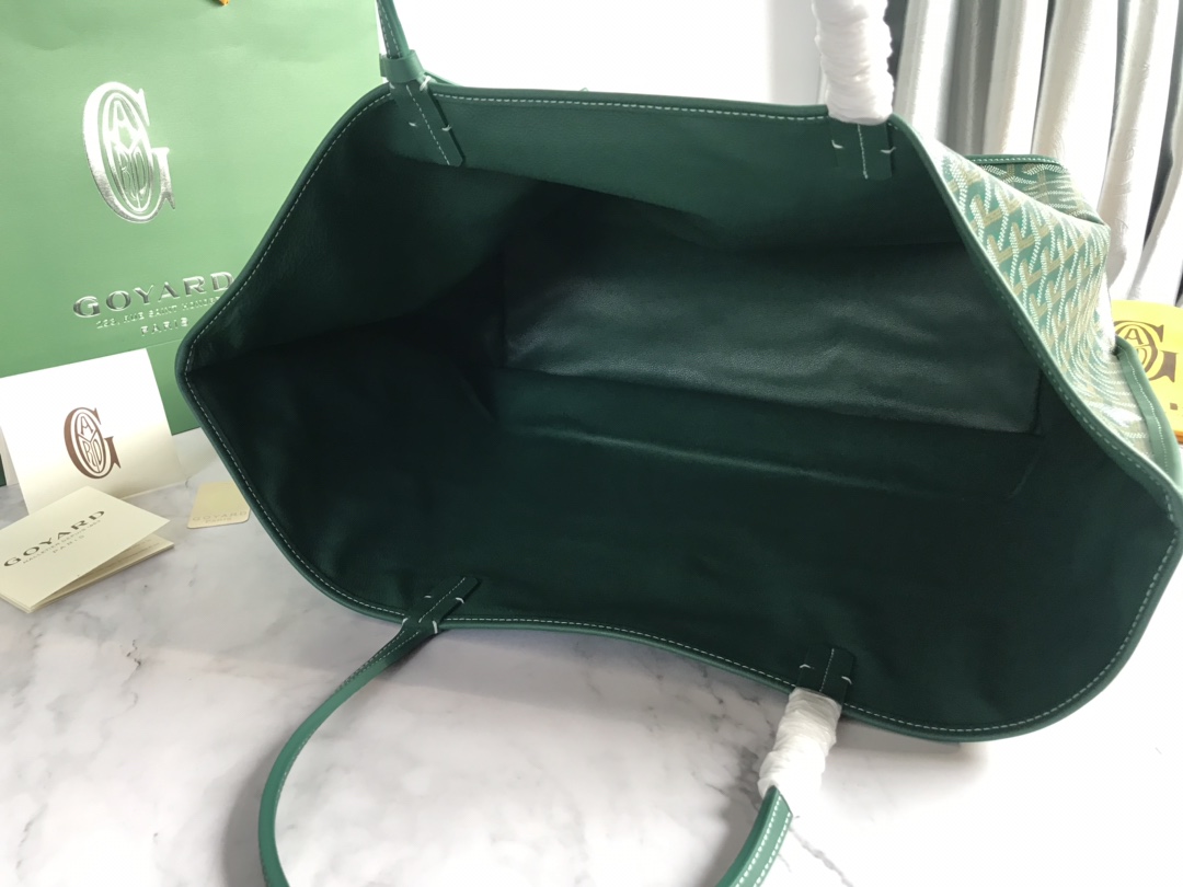Anjou GM Reversible Tote Bag In Green